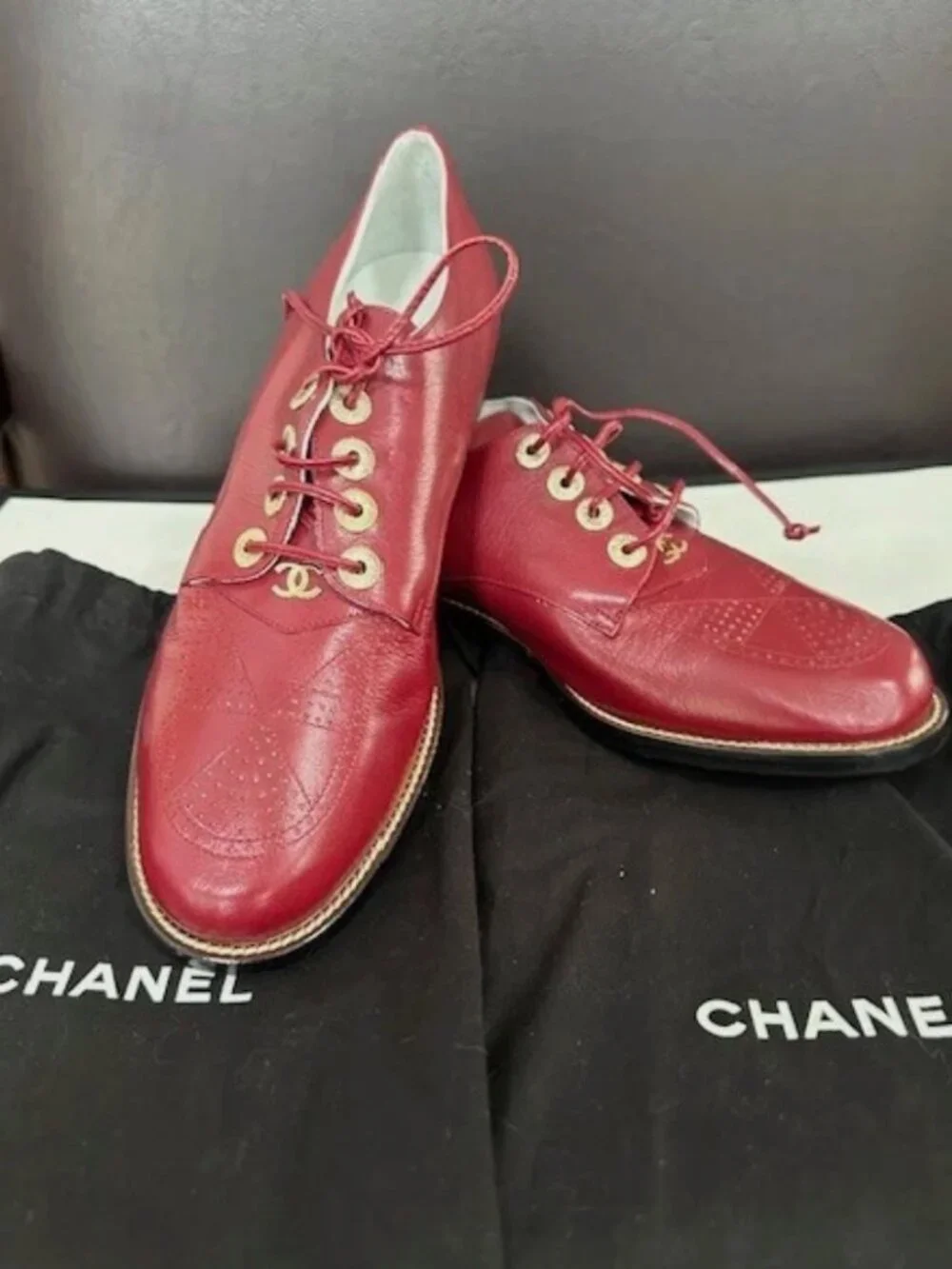 New Authentic Chanel Oxford/Red leather Size 38 W/dustbag, No Box